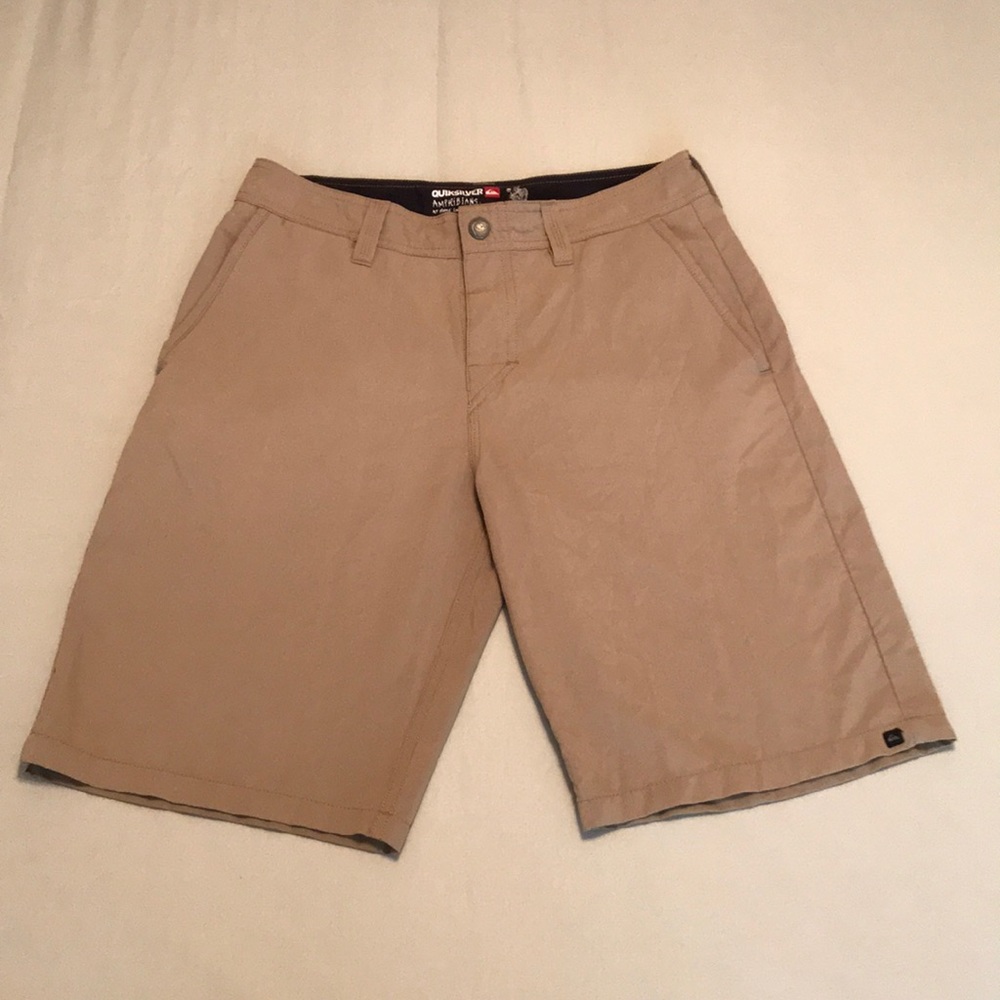 Quicksilver Men’s Khaki Boardshorts
